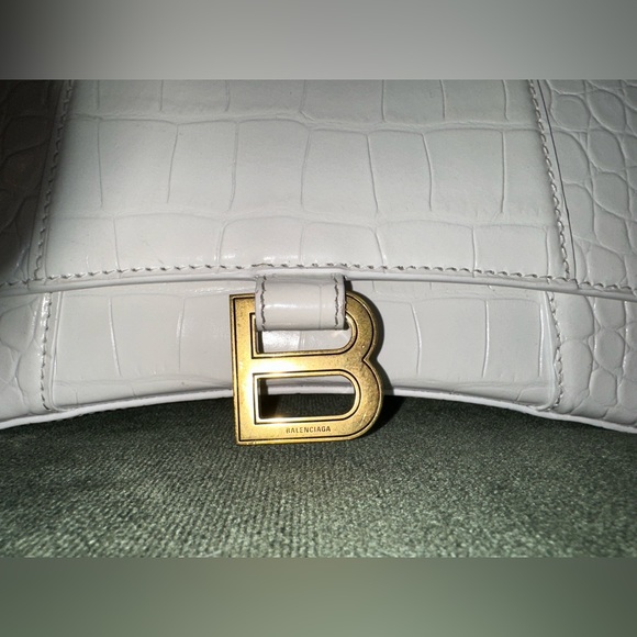 SOLD‼️BALENCIAGA- HOURGLASS SMALL HANDBAG CROCODILE EMBOSSED IN WHITE - Picture 7 of 8